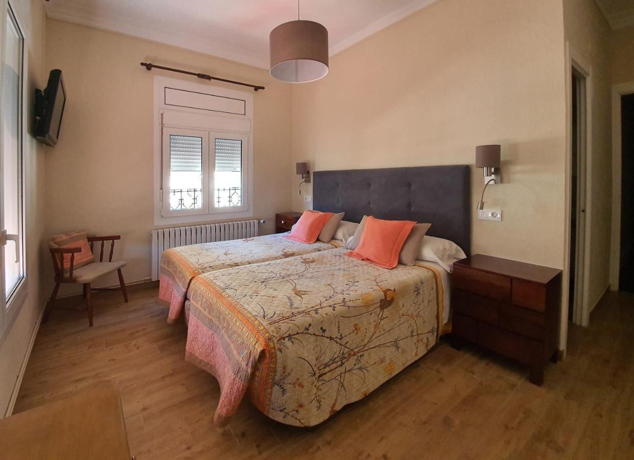 Hostal Canigo El Pont de Suert Ngoại thất bức ảnh