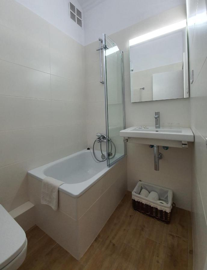 Hostal Canigo El Pont de Suert Ngoại thất bức ảnh