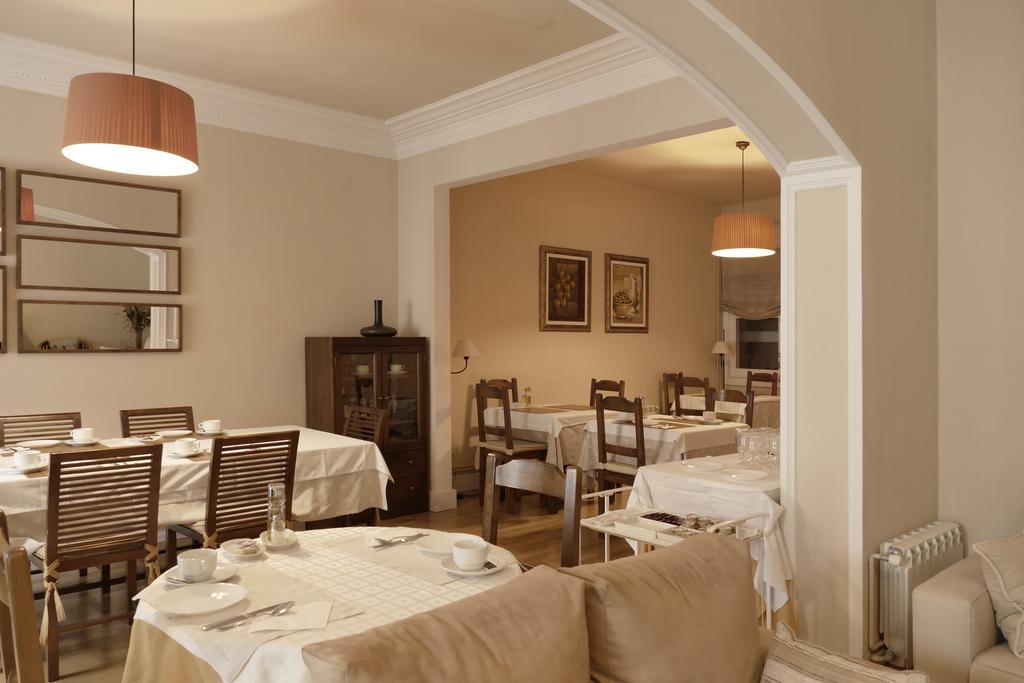Hostal Canigo El Pont de Suert Ngoại thất bức ảnh